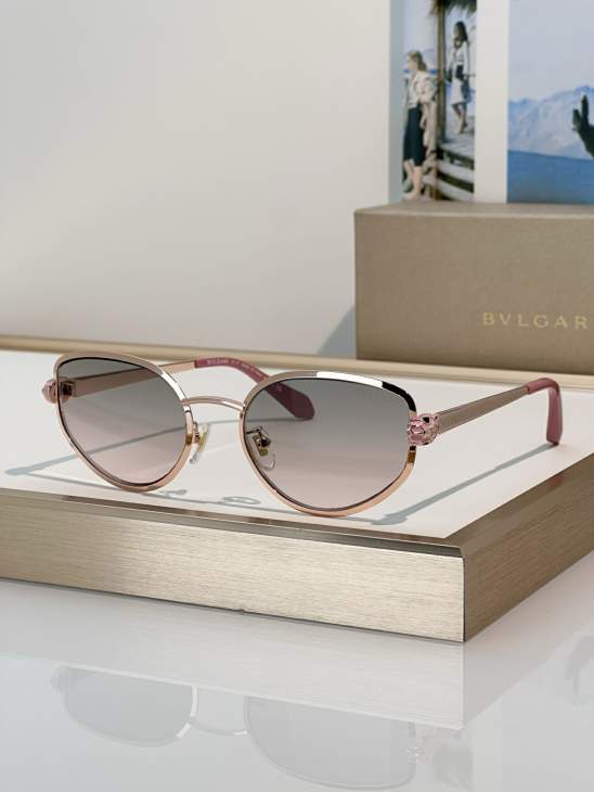 Picture of Bvlgari Sunglasses _SKUfw80444077fw